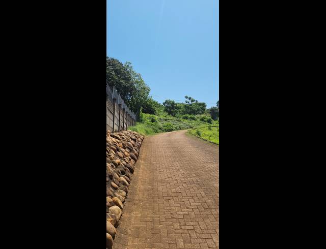 3,699M² VACANT LAND FOR SALE IN AVOCA